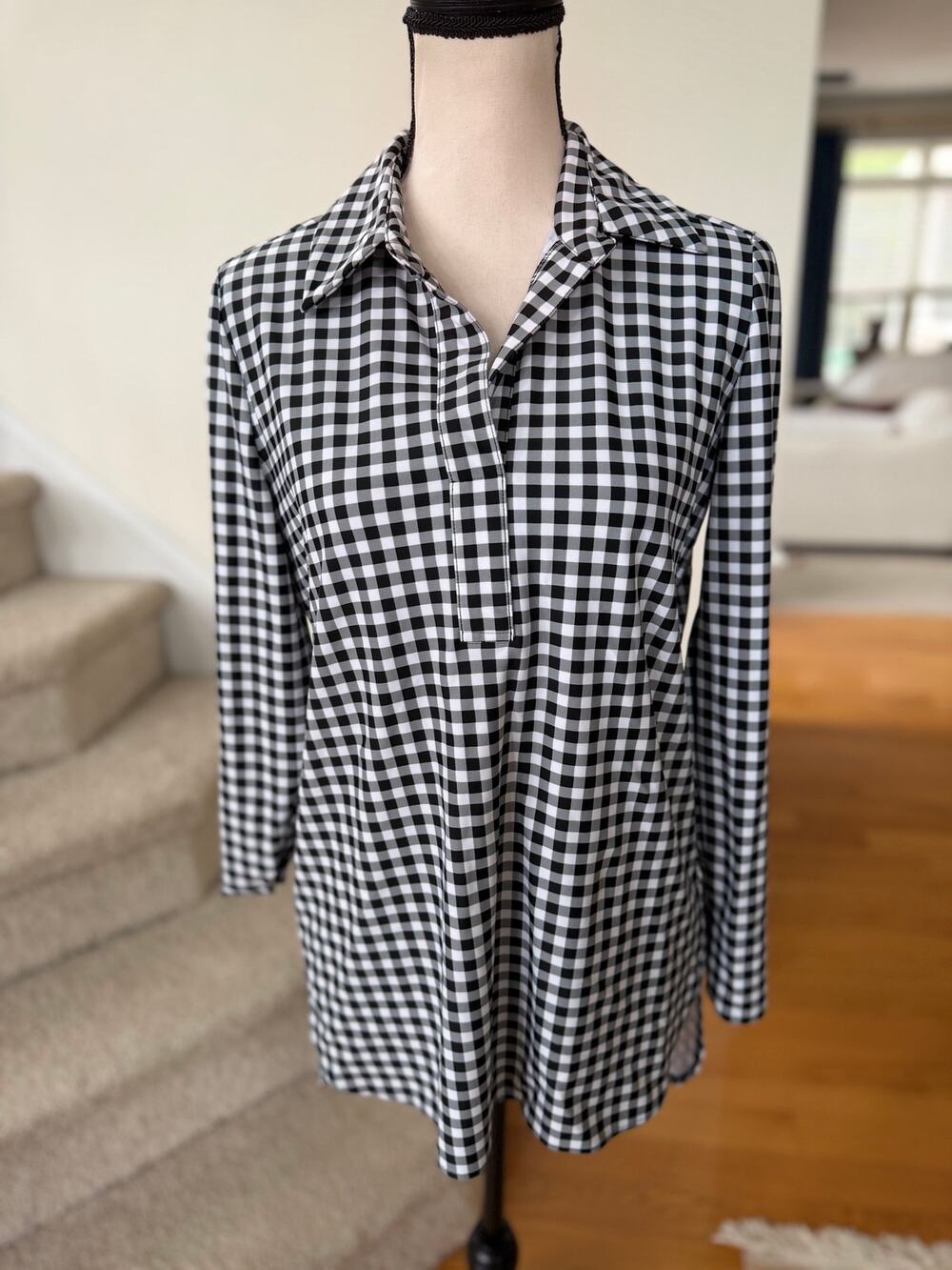 Jude Connally Black & White Gingham Performance Collared Popover Tunic Blouse